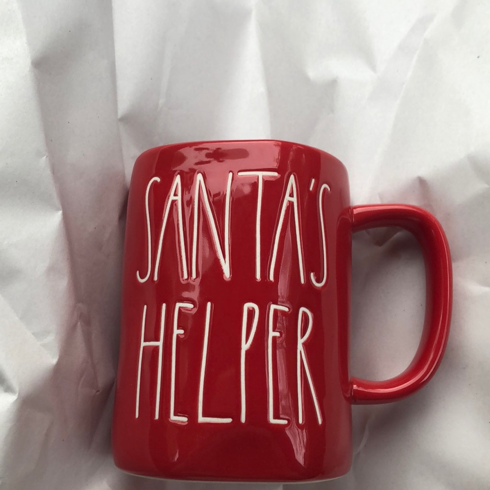 RAE DUNN CHRISTMAS MUGS